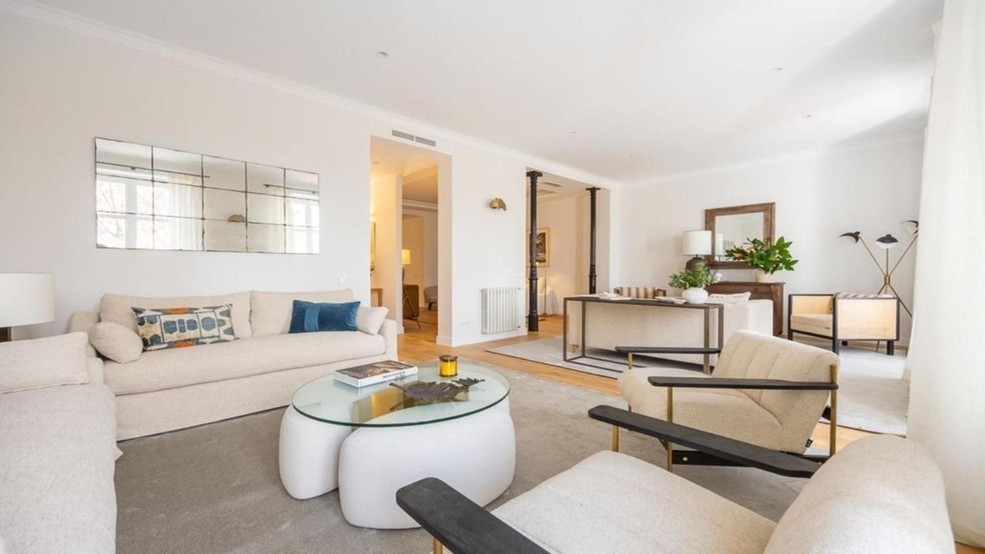 Apartamento Bright 4 Bed Flat Londres